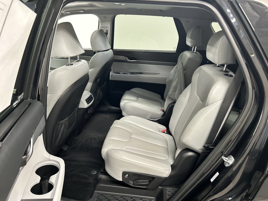 Used 2022 Hyundai Palisade SEL w/ Premium Package AWD/4WD image 21