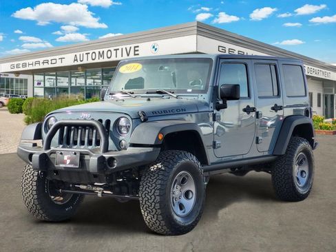 Used 2014 Jeep Wrangler Unlimited Rubicon w/ Connectivity Group image 3
