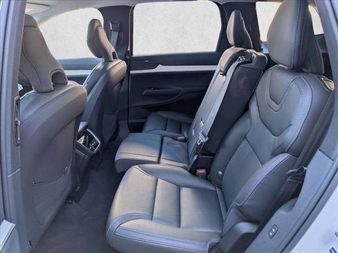 New 2026 Volvo EX90 Ultra AWD/4WD image 17