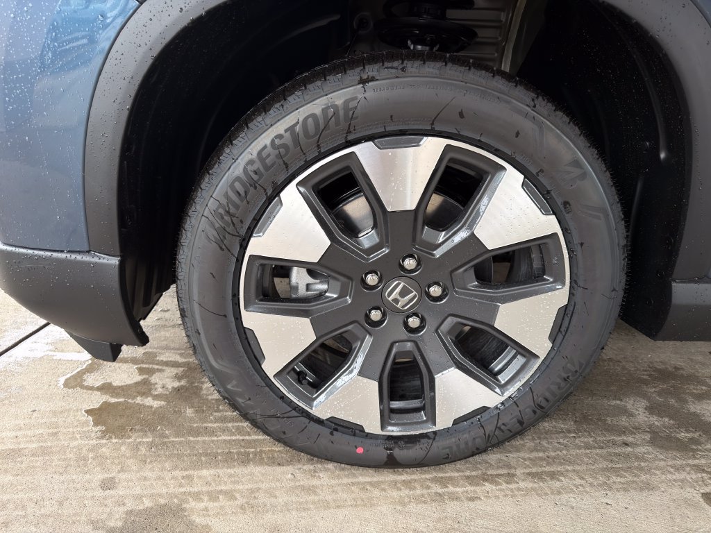 Used 2026 Honda Pilot Elite image 10