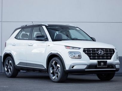 New 2025 Hyundai Venue Limited
