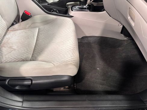 Used 2014 Honda Civic LX image 18