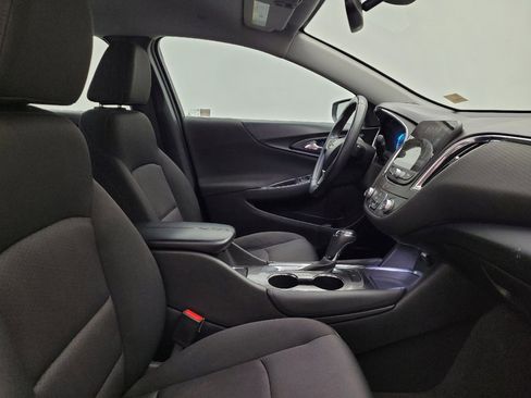 Used 2018 Chevrolet Malibu LT image 21