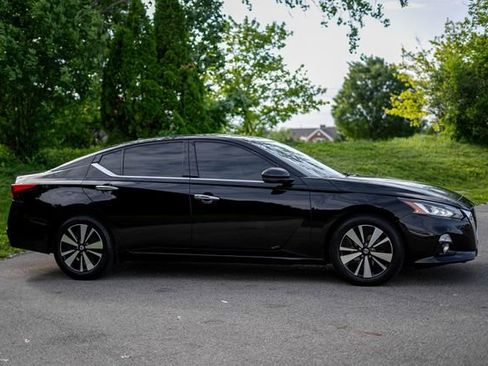 Used 2020 Nissan Altima 2.5 SL FWD image 4