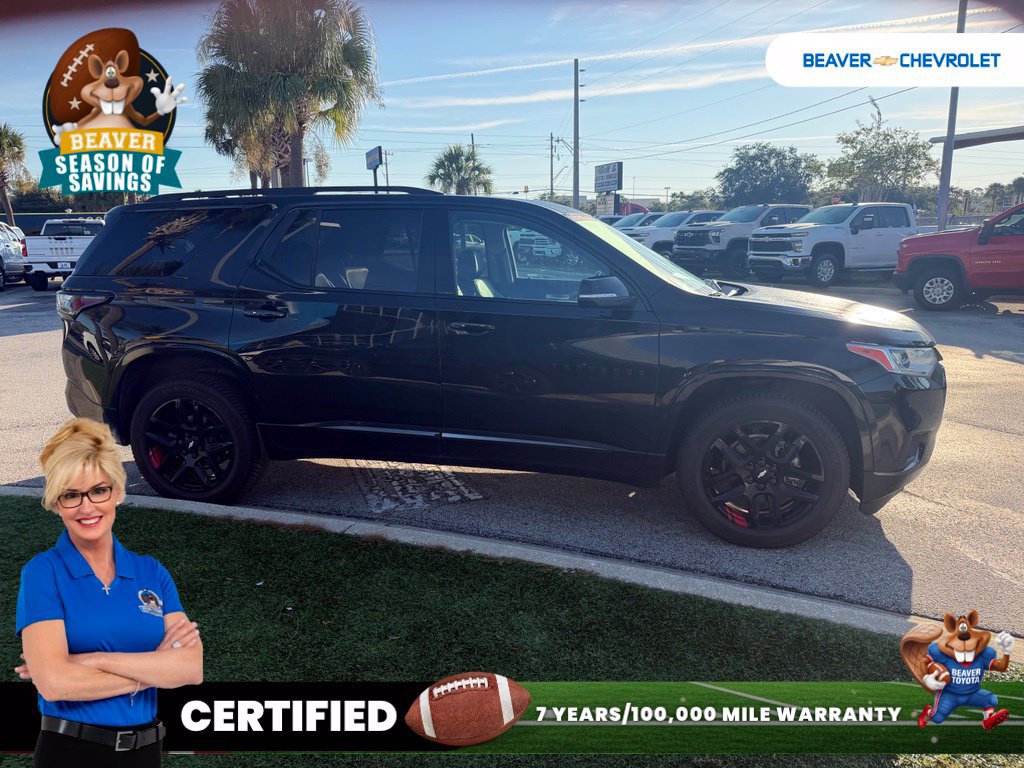 Used 2021 Chevrolet Traverse Premier w/ Redline Edition AWD/4WD image 3
