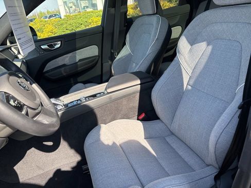 Certified 2024 Volvo XC60 T8 Ultimate w/ Protection Package Premier AWD/4WD image 20