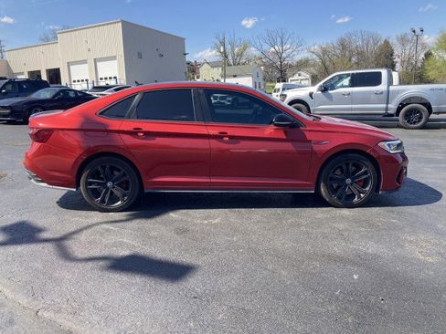 Used 2022 Volkswagen Jetta GLI Autobahn image 4