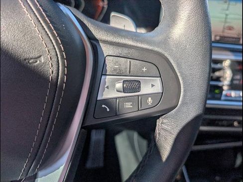 Used 2023 BMW X5 sDrive40i w/ Premium Package image 9