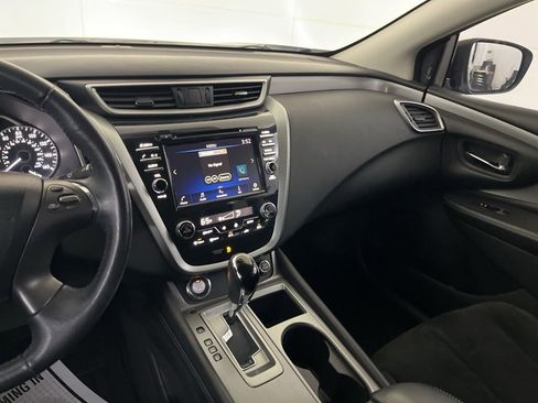 Used 2019 Nissan Murano SV image 34