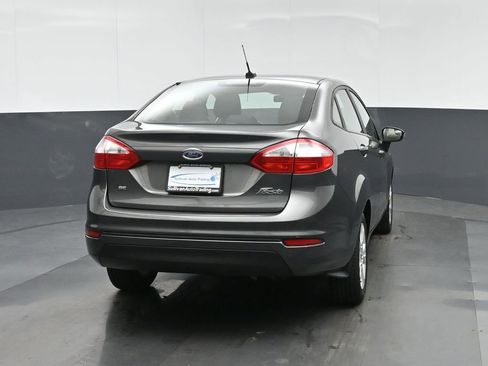Used 2016 Ford Fiesta SE FWD image 6
