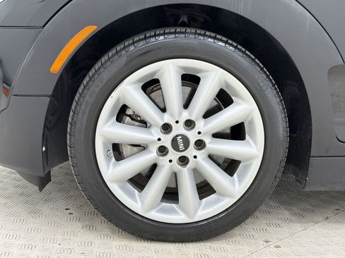 Used 2021 MINI Cooper Clubman S w/ Premium Package FWD image 11