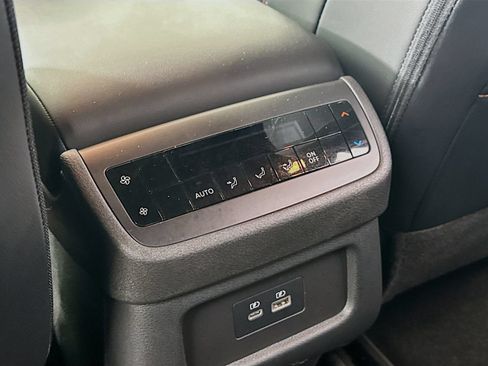 Used 2023 Nissan Pathfinder Rock Creek AWD/4WD image 20