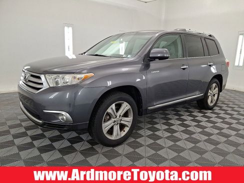 Used 2012 Toyota Highlander Limited w/ Tow Pkg AWD/4WD image 1