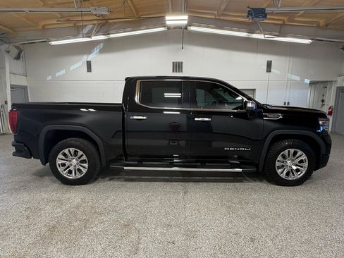 Used 2022 GMC Sierra 1500 Denali AWD/4WD image 5