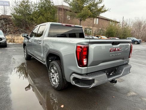 New 2026 GMC Sierra 1500 SLE w/ Max Trailering Package image 3