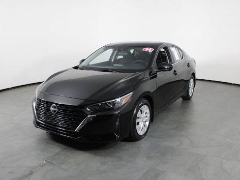 Certified 2024 Nissan Sentra S FWD image 14