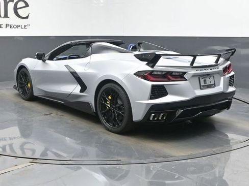 New 2026 Chevrolet Corvette Stingray Premium Conv w/ Stealth Interior Trim Package image 16