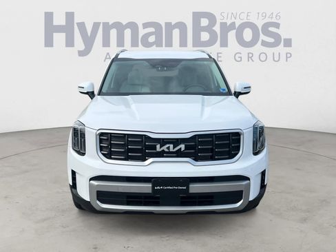 Certified 2023 Kia Telluride S image 9