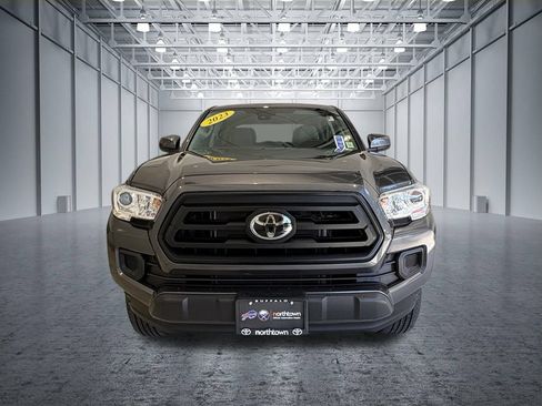 Used 2023 Toyota Tacoma SR AWD/4WD image 3