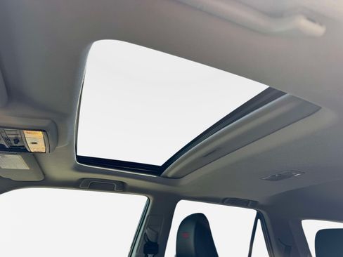 Certified 2024 Toyota 4Runner TRD Off-Road Premium w/ Moonroof Package AWD/4WD image 26