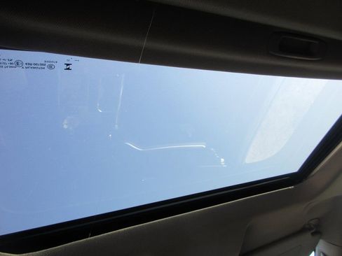 New 2026 GMC Sierra 1500 Elevation w/ Elevation Premium Package AWD/4WD image 17