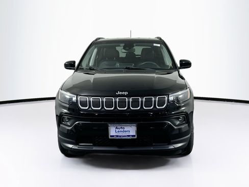 Used 2022 Jeep Compass Latitude AWD/4WD image 2