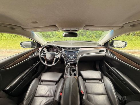 Used 2013 Cadillac XTS w/ Luxury Level One Package FWD image 14