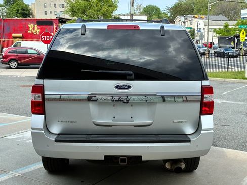 Used 2016 Ford Expedition Limited w/ Equipment Group 301A AWD/4WD image 4