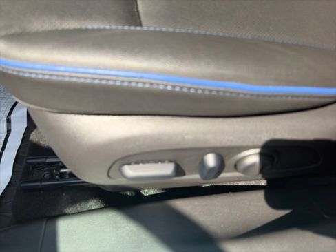 Used 2025 Buick Encore GX Sport Touring w/ Experience Buick Package FWD image 18