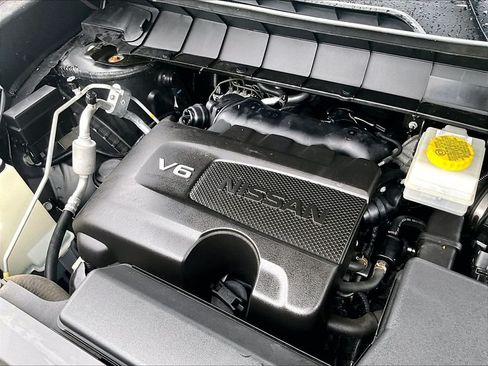 Used 2022 Nissan Pathfinder S AWD/4WD image 33