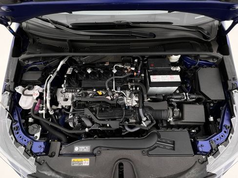 Used 2025 Toyota Corolla XSE image 24