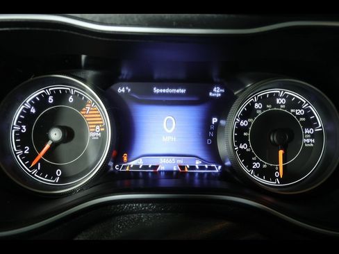 Used 2022 Jeep Cherokee Trailhawk image 24