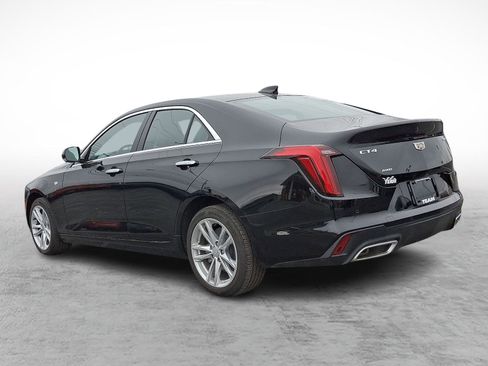 Used 2025 Cadillac CT4 Luxury image 4