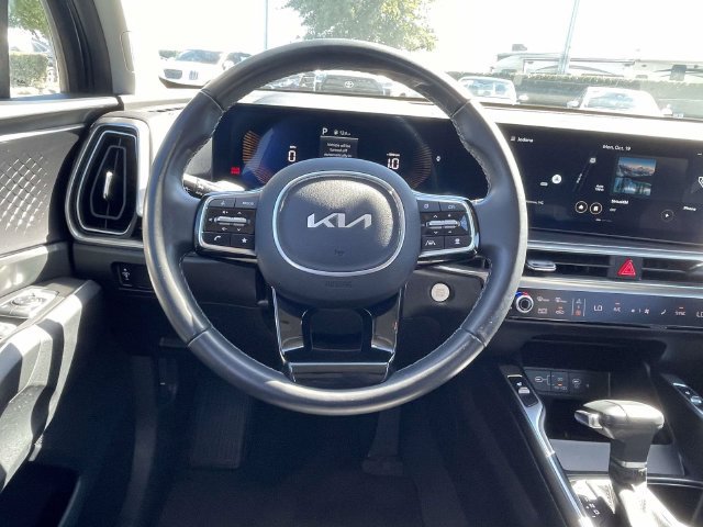 Certified 2024 Kia Sorento S FWD image 13