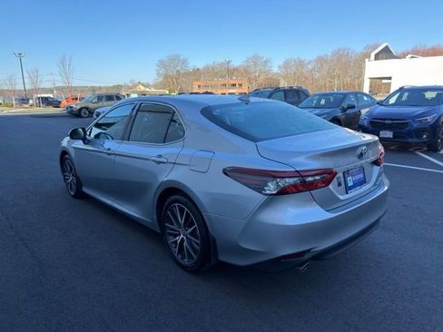 Used 2023 Toyota Camry XLE w/ Navigation Package FWD image 8