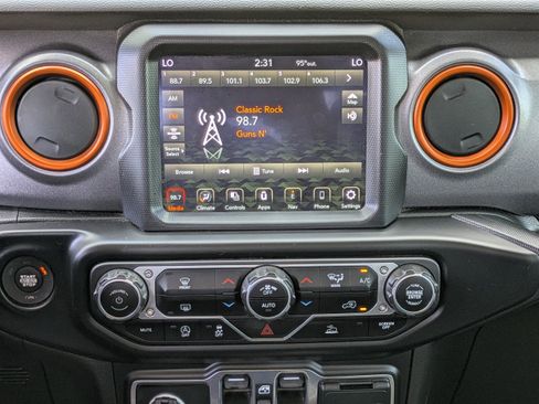 Used 2022 Jeep Gladiator Mojave w/ Trailer Tow Package image 16