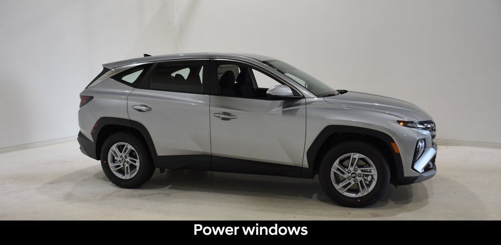New 2026 Hyundai Tucson SE FWD image 3