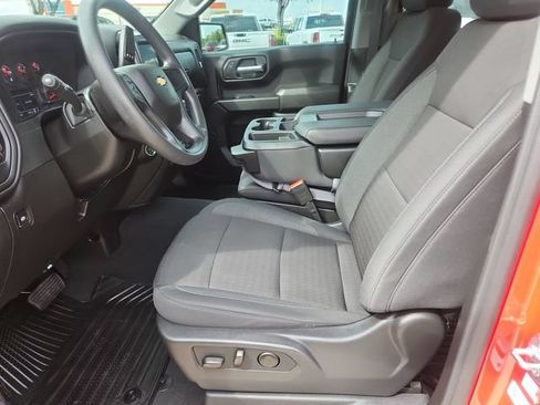 Used 2026 Chevrolet Silverado 1500 Custom RWD image 18