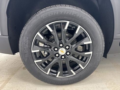 New 2026 Chevrolet Traverse LT w/ Sun and Wheel Package image 36