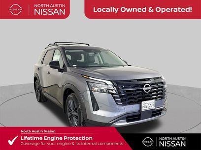 New 2026 Nissan Pathfinder SL w/ SL Premium Package (P04)
