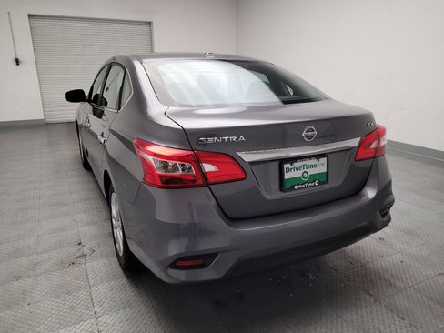 Used 2019 Nissan Sentra SV FWD image 6