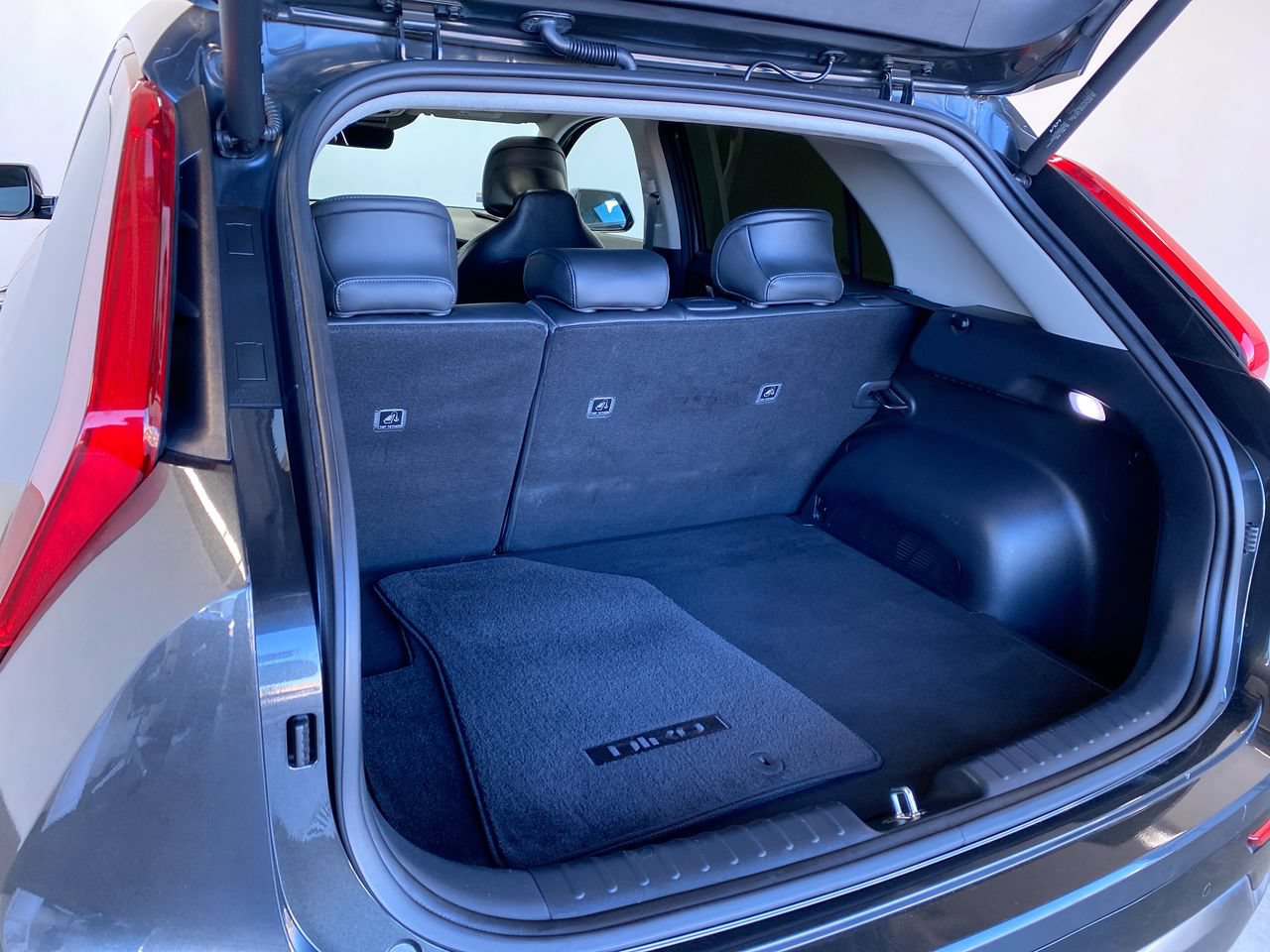 Certified 2024 Kia Niro FWD image 15