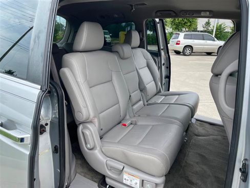 Used 2015 Honda Odyssey EX-L image 78