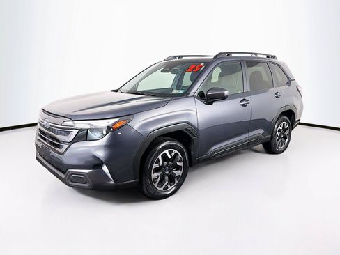Used 2025 Subaru Forester Premium w/ Convenience Package #1 AWD/4WD image 7