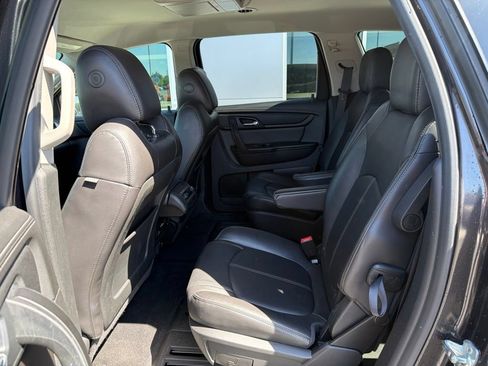 Used 2017 Chevrolet Traverse LT AWD/4WD image 21