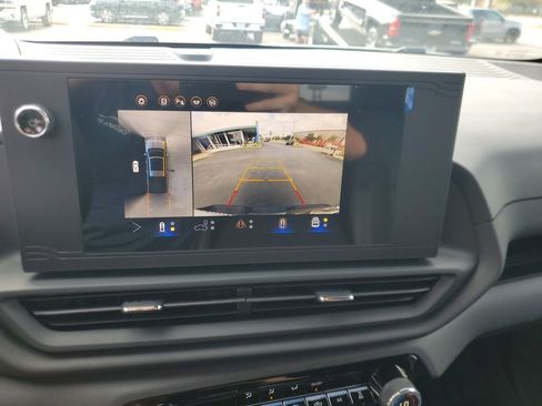 New 2025 Chevrolet Silverado EV W/T AWD/4WD image 15