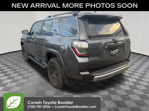 Used 2023 Toyota 4Runner TRD Off-Road Premium AWD/4WD image 5