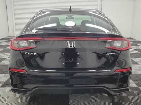 Certified 2025 Honda Civic Sport image 5