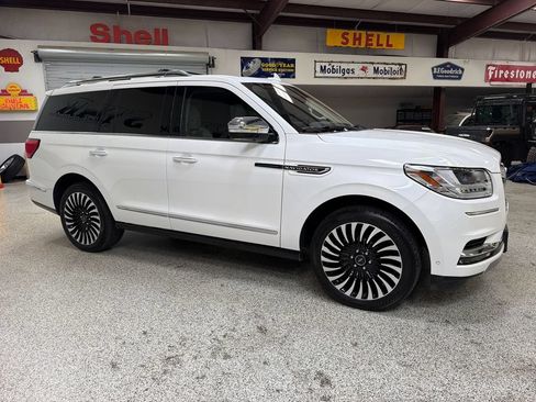 Used 2020 Lincoln Navigator Black Label AWD/4WD image 10