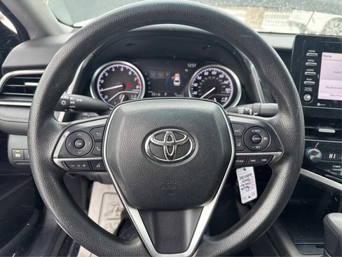 Used 2023 Toyota Camry LE image 29